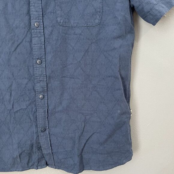 The North Face Shirt Mens Large Blue Lightweight Breathable Hemp Blend Button Up - Picture 3 of 11